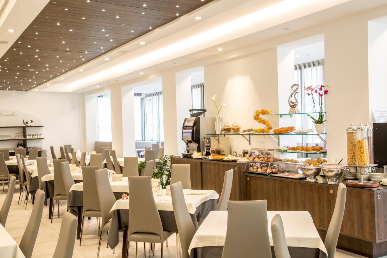 Hotel & Aparthotel Carinthia S 利多迪迪耶索洛 外观 照片