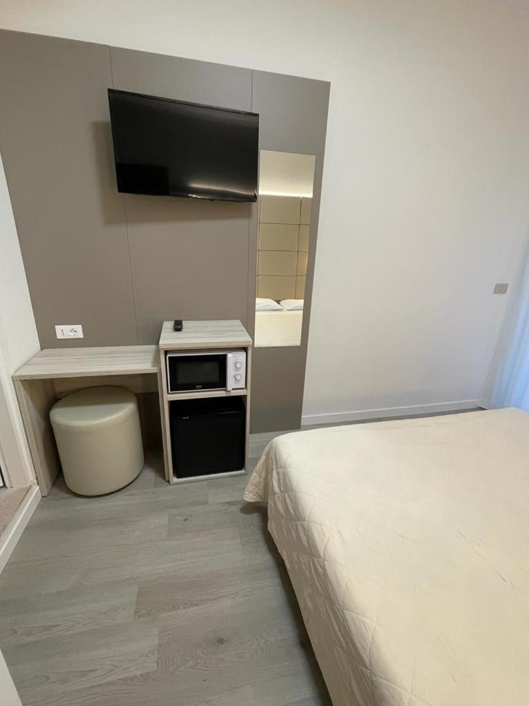 Hotel & Aparthotel Carinthia S 利多迪迪耶索洛 外观 照片