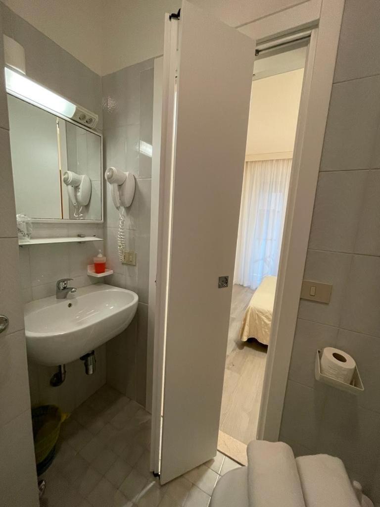Hotel & Aparthotel Carinthia S 利多迪迪耶索洛 外观 照片